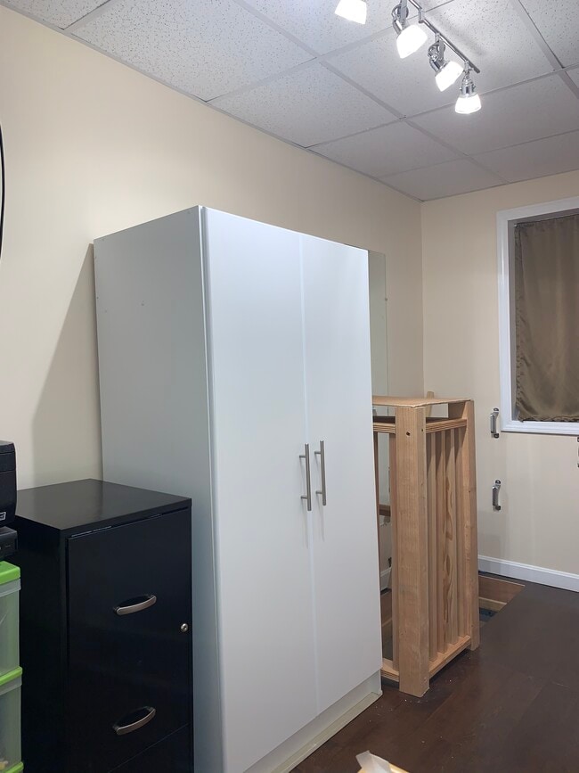 Photo - 38 Farquhar St Unit Office