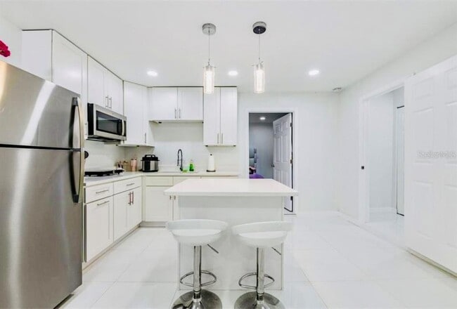 Photo - 16107 Pebblebrook Dr Unit 2