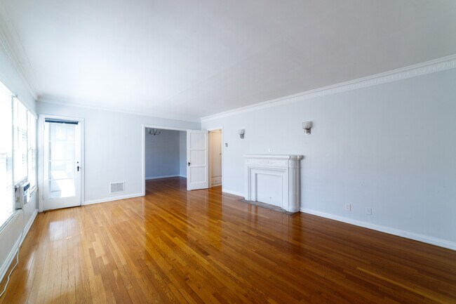 452 S New Hampshire Ave Unit 3
