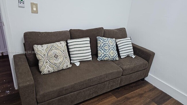 Photo - 1824 NW 36th Ct