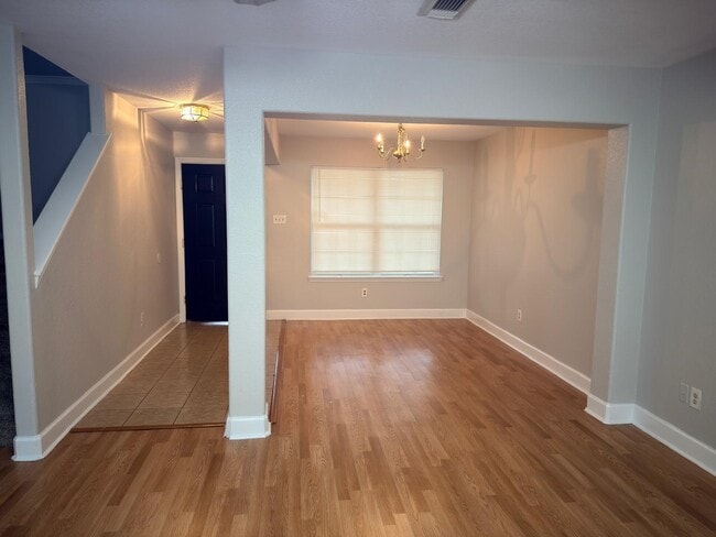 Photo - 17610 Manchester Point Ln