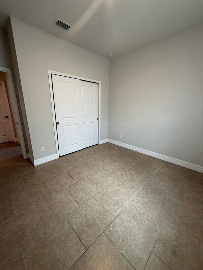 Photo - 1031 San Cristobal Ave