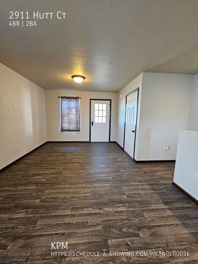 Photo - 2911 Hutt Ct