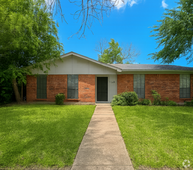 Building Photo - 7445 Emory Oak Ln Rental