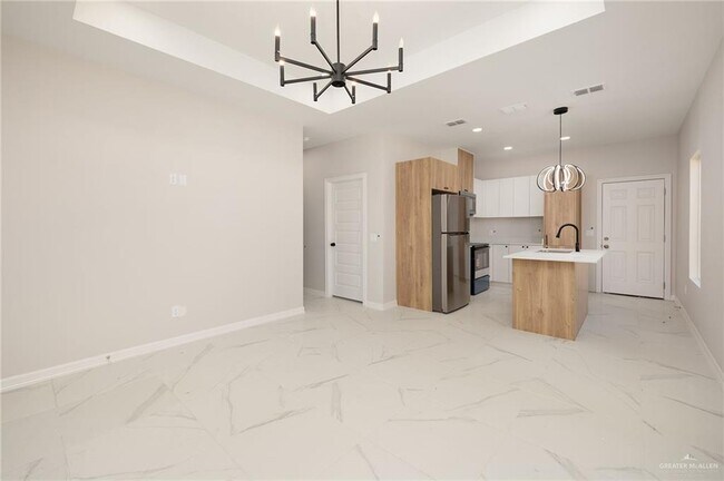 Photo - 21 Hilltop Ave