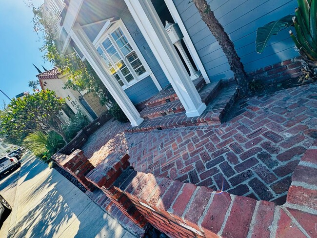 Photo - Two Bedroom Home for Rent on Naples Island