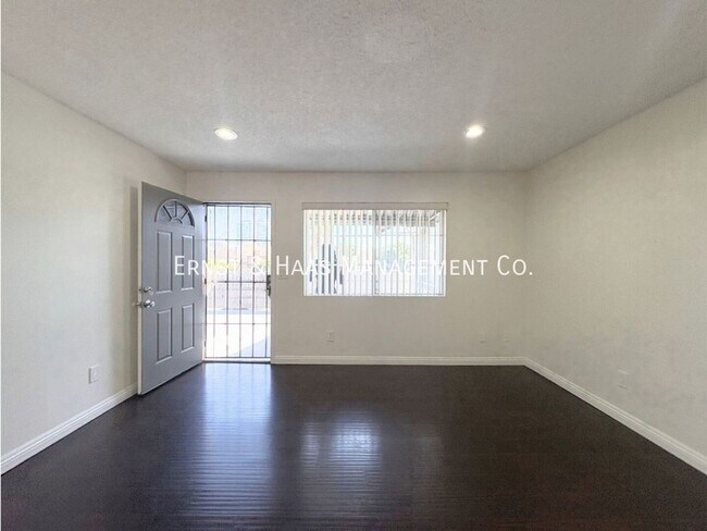 626 N Locust Ave Unidad 04