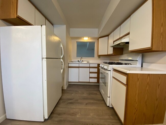 Amazing Two Bedroom Townhouse in Zelienopl... - Amazing Two Bedroom Townhouse in Zelienopl...