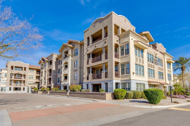 Building Photo - 7291 N Scottsdale Rd Unit 4002