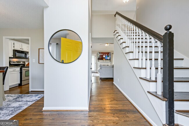Photo - 13 Windfield Dr