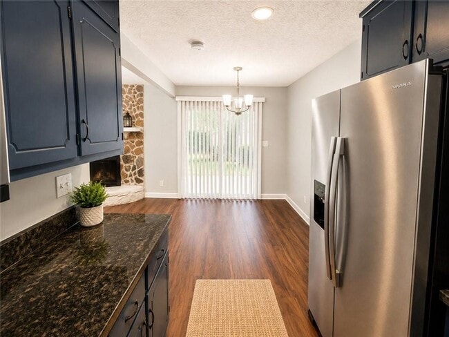 37 Windgate Dr