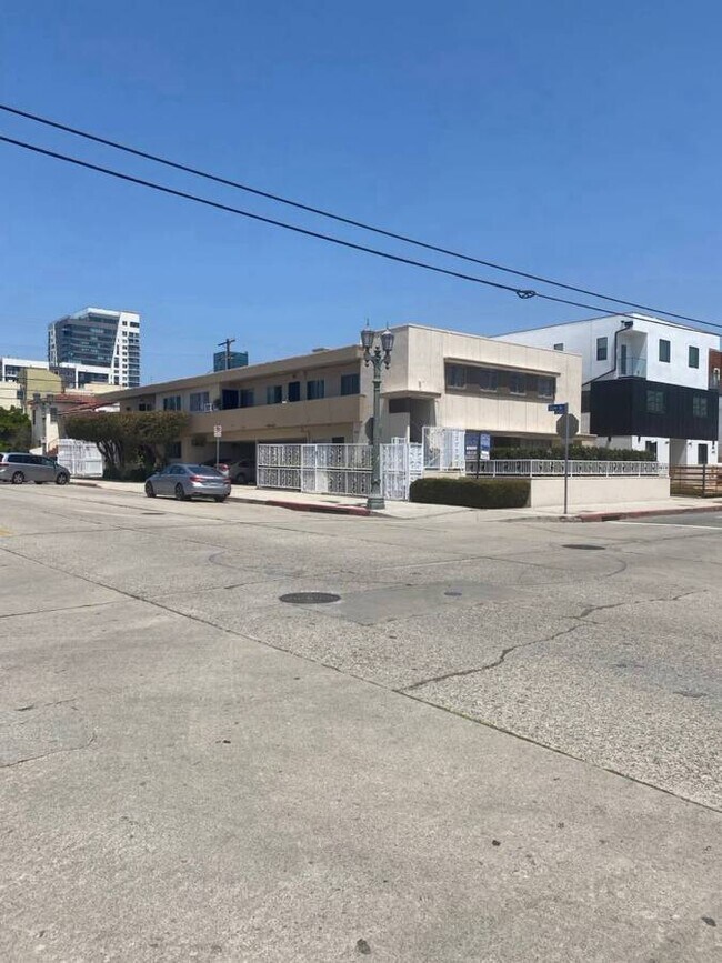 Colex Apartments