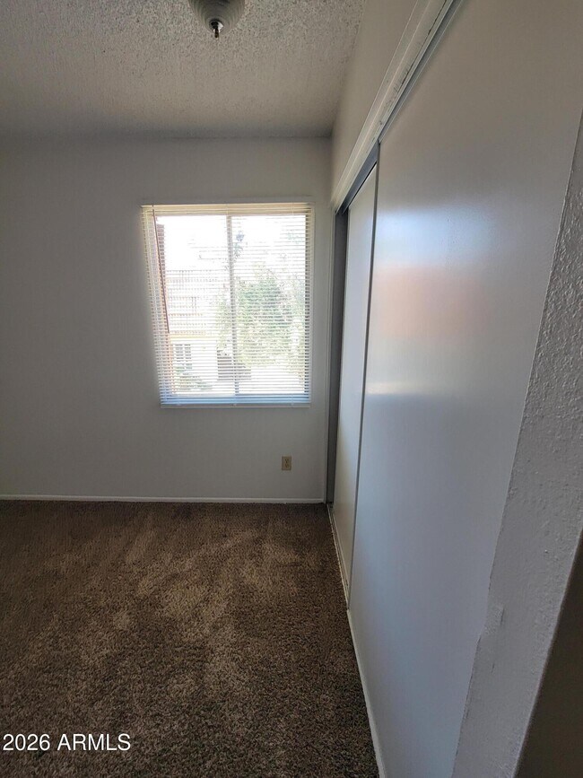 Photo - 7854 N 47th Ave
