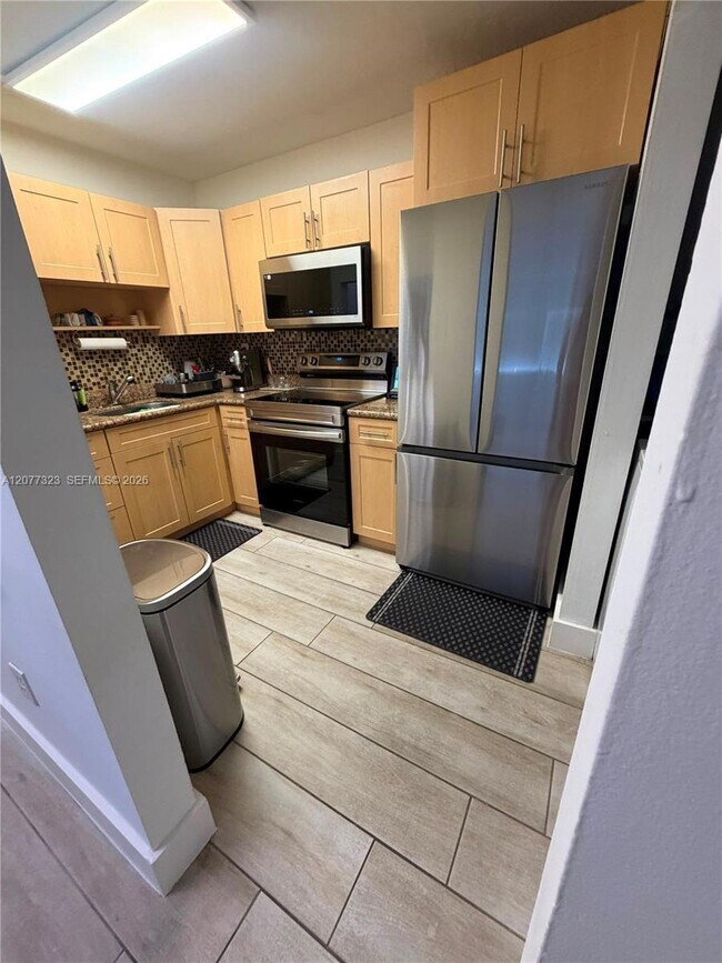 13241 SW 17th Ln Unit 23-3