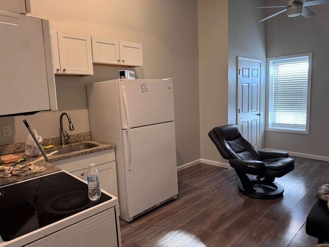 Photo - 624 Washington St Unit 3