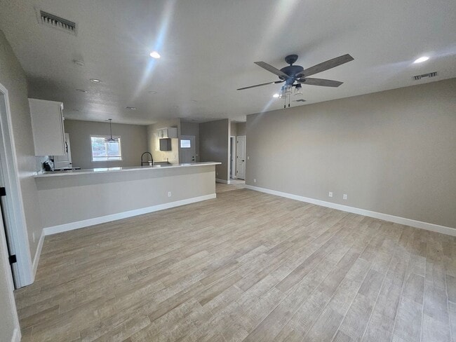 Photo - FEBRUARY RENT FREE!  Brand New Constructio...