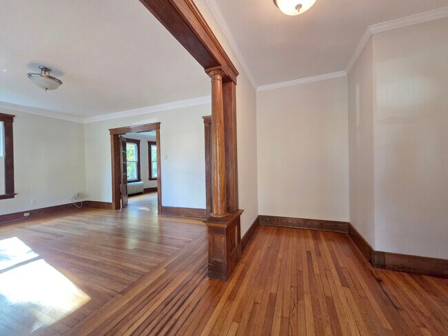 Photo - 302 Lexington Ave Apartamento