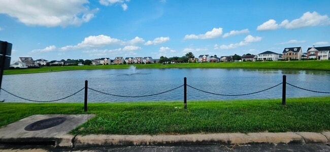 Photo - 6146 Settlers Lake Cir W