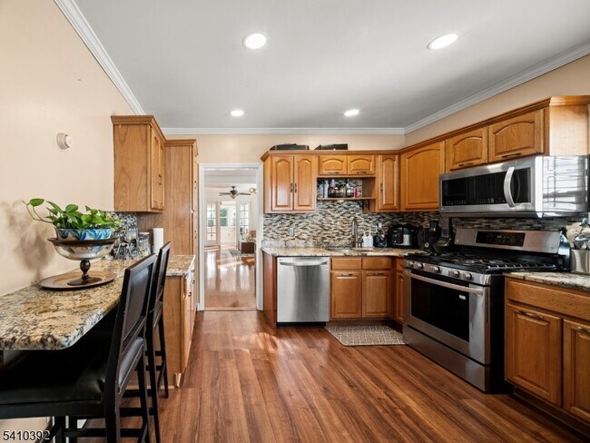 Photo - 714 Irvington Ave