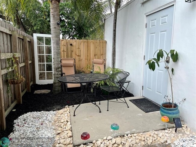 Photo - 819 SW 9th Terrace