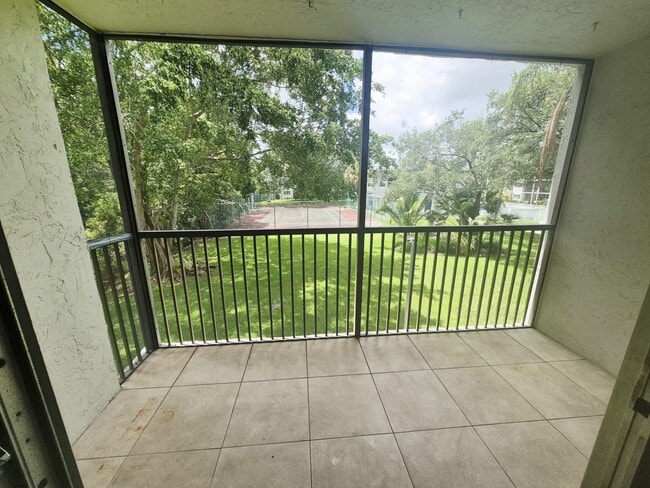 Photo - 5080 SW 64th Ave Unit 208