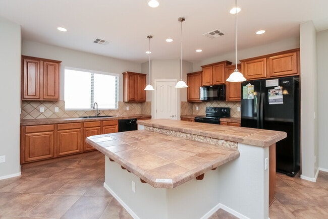 Photo - 4056 E Alamo St