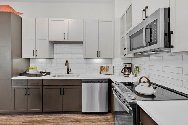 Photo - Gables Villa Rosa