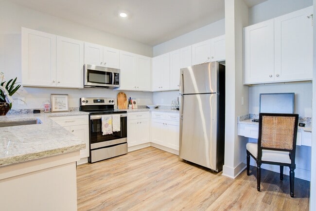 Photo - Mid-town Row