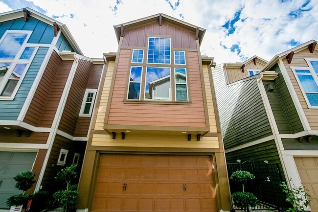 Photo - 760 Nicholson St