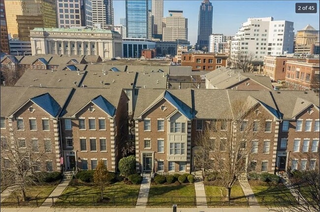 Photo - 252 N New Jersey St