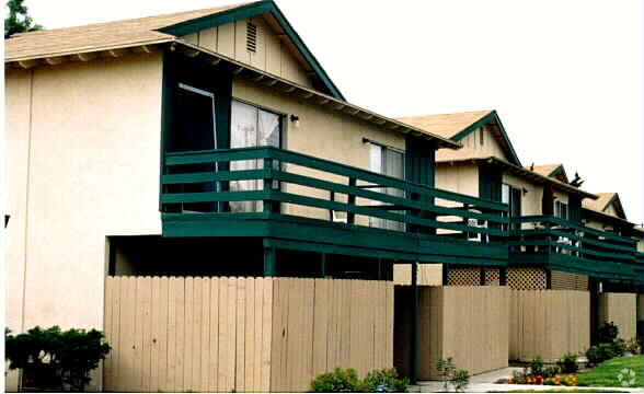 Holiday Harbor - Holiday Harbor