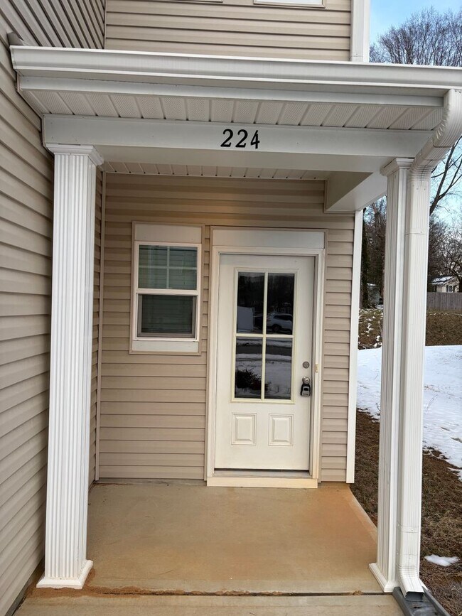 Photo - Stunning 3BR 2.5BA Home in Mooresville • 2 Car Garage