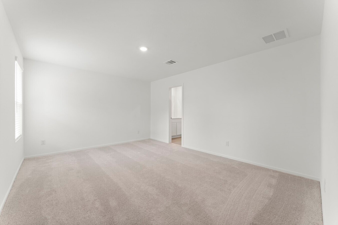 Photo - 468 Shoreview Dr