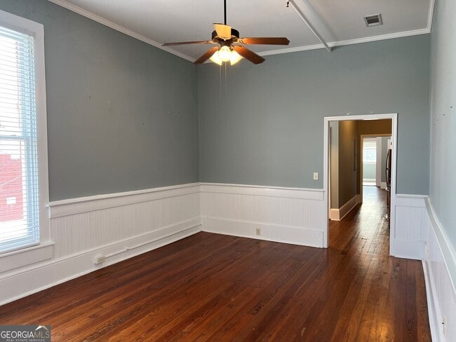 Photo - 128 W Jackson St