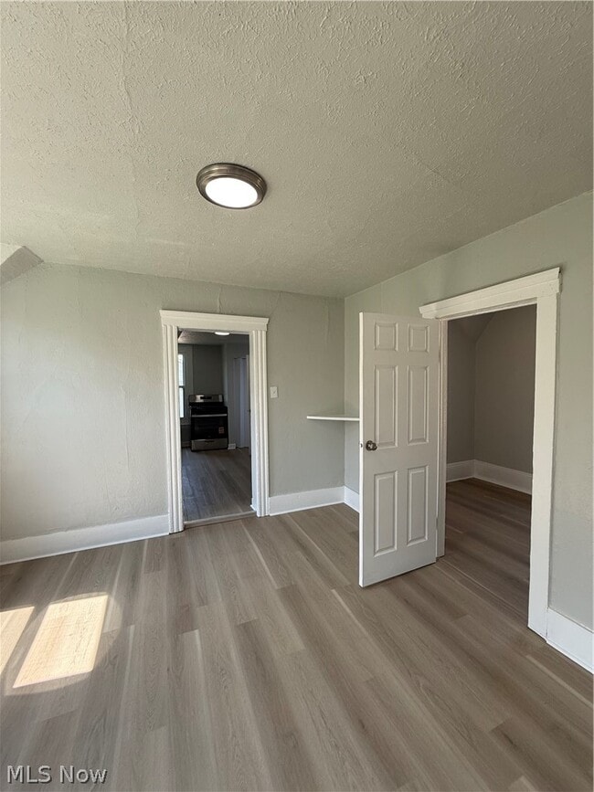 Photo - 3514 W 58th St Unidad UP