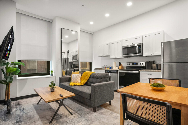 Building Photo - 209 9th St Rental