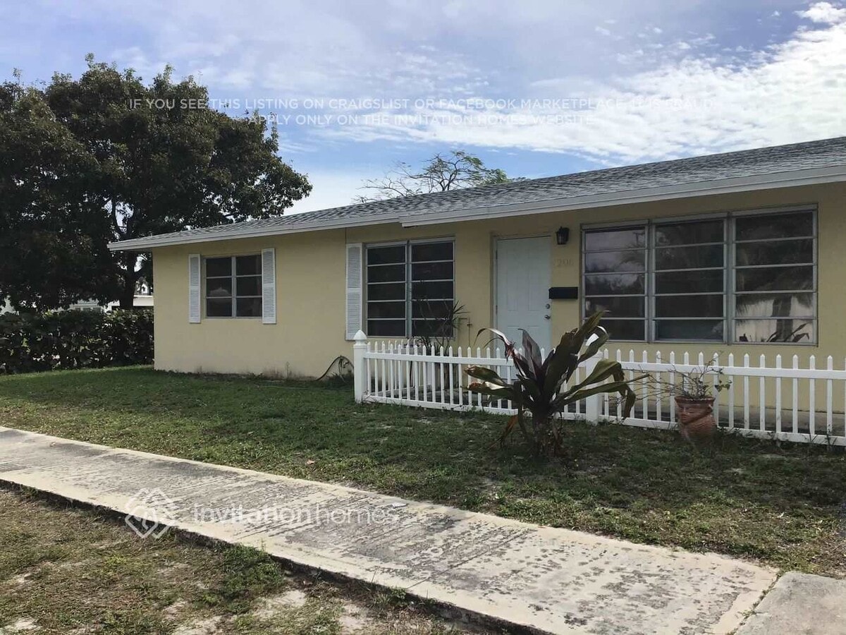 Photo - 206 Cypress Dr