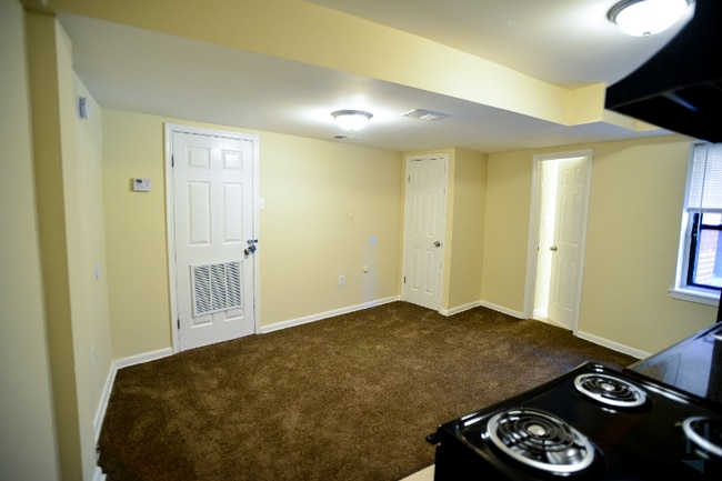 Photo - 1204 Talbert St SE