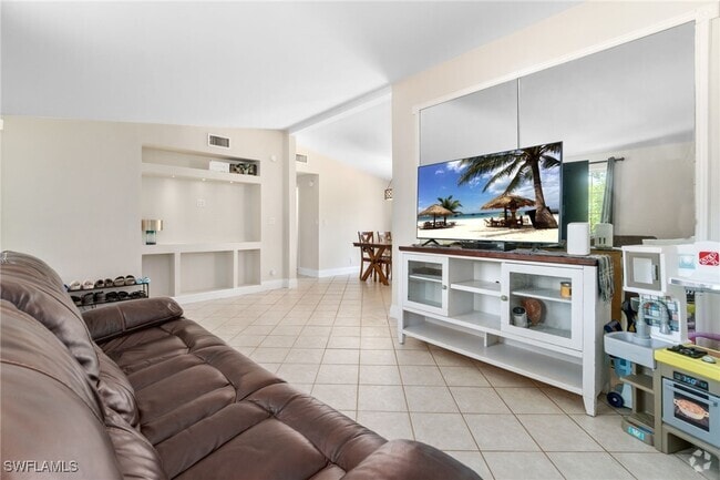 Building Photo - 3321 Golden Gate Blvd E Rental