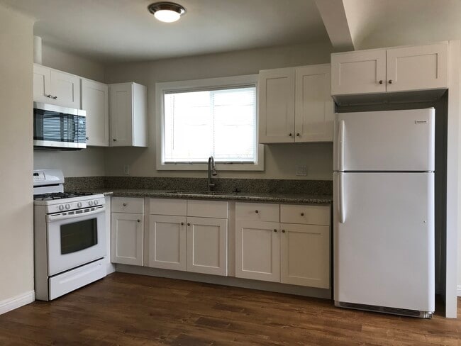 Photo - 4172 S Hobart Blvd Unidad 4172