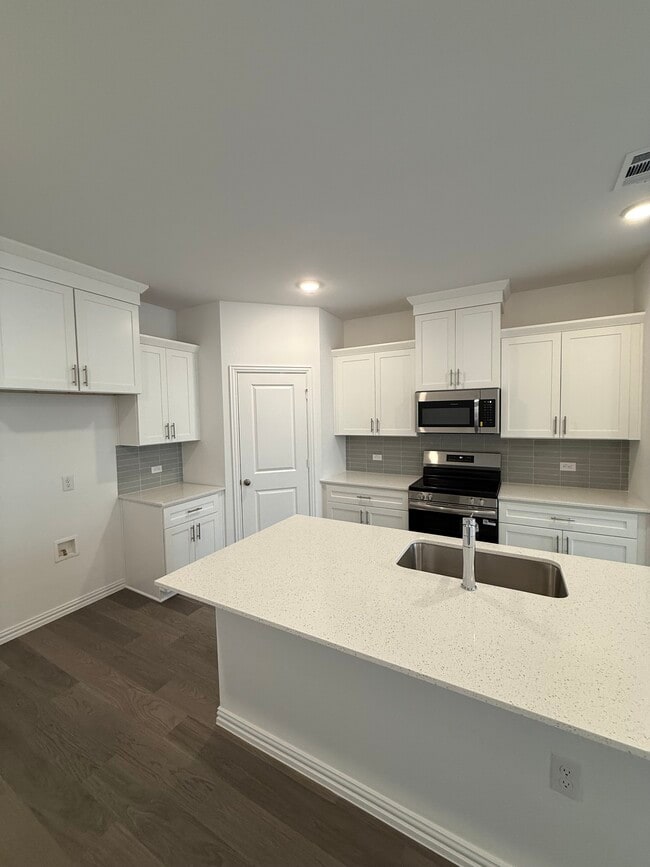 Photo - 4703 Stirring Pathway