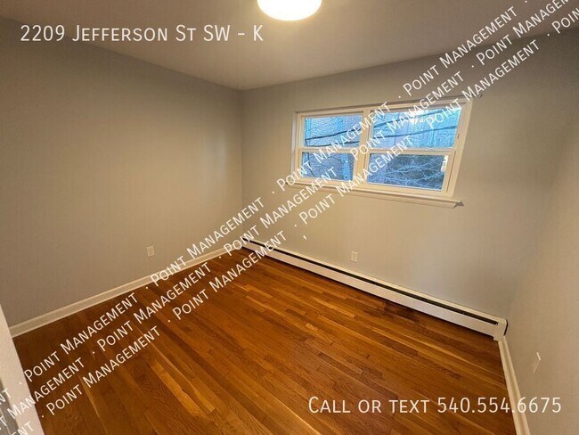 Photo - 2209 Jefferson St SW Unit K