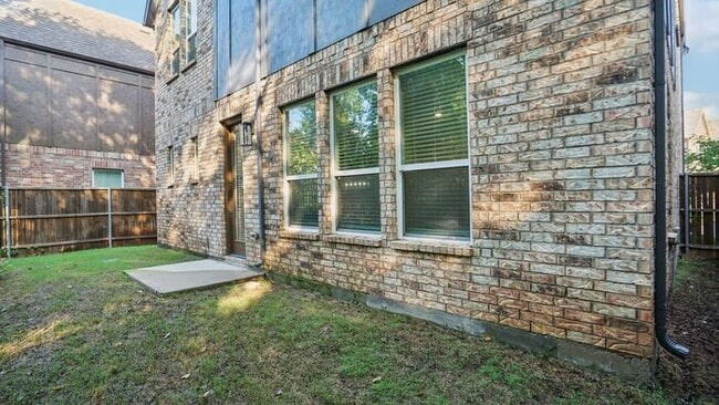 1537 Teresa Ann Ln