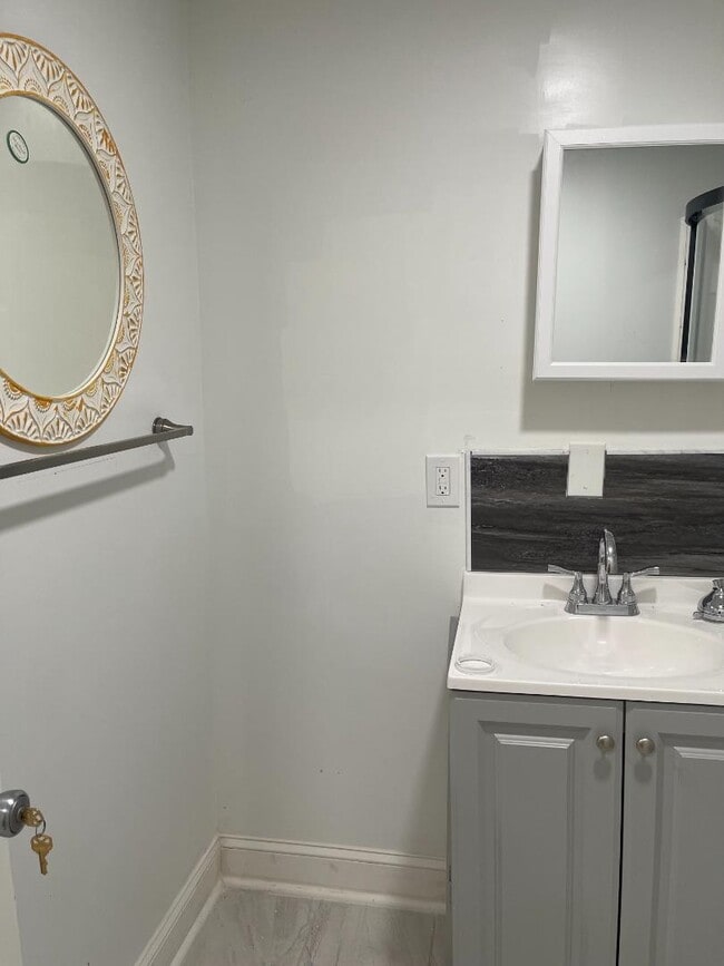 Photo - 416 Topeka Ave