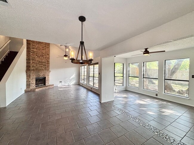 Photo - 15606 Knollhollow-