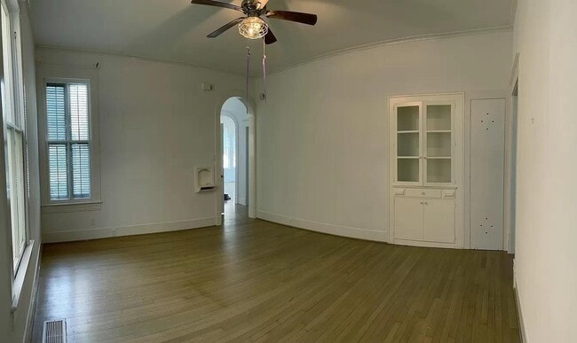 Photo - 1105 Market St