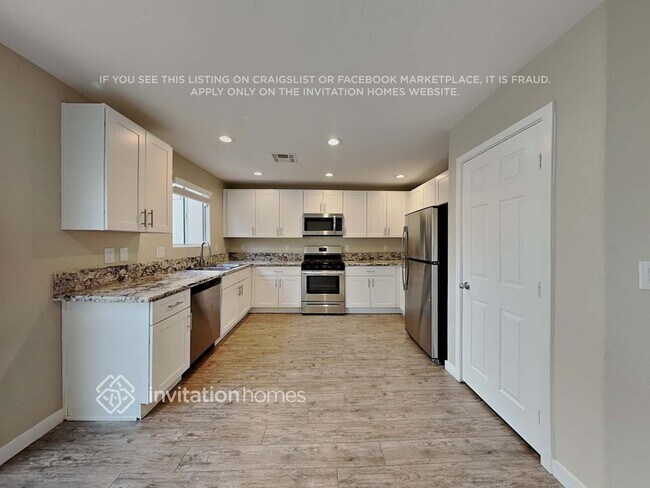 Photo - 10437 Chandra Ave