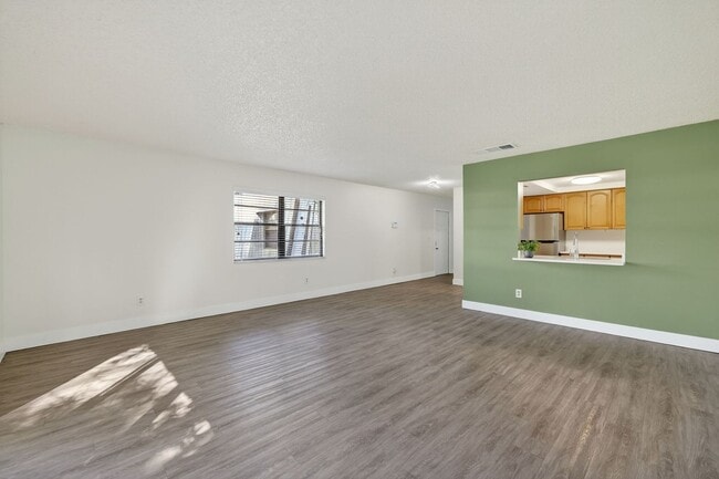 Photo - Outstanding one-bedroom, one-bath property... Unidad 2517-203