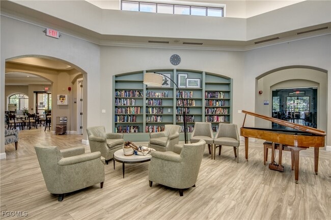 Building Photo - 10780 Palazzo Wy Unit 204