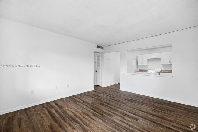 Building Photo - 16117 NE 19th Ct Unit 1 Rental